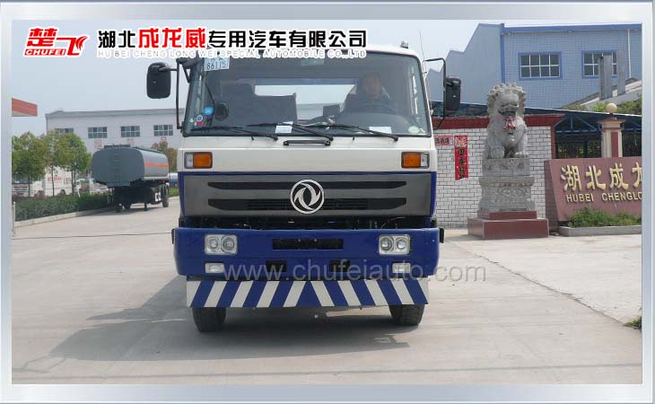 東風EQ1141清障車