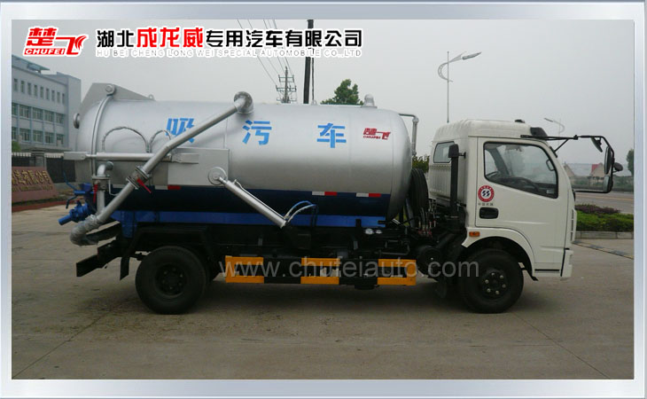 東風(fēng)多利卡吸污車(chē)