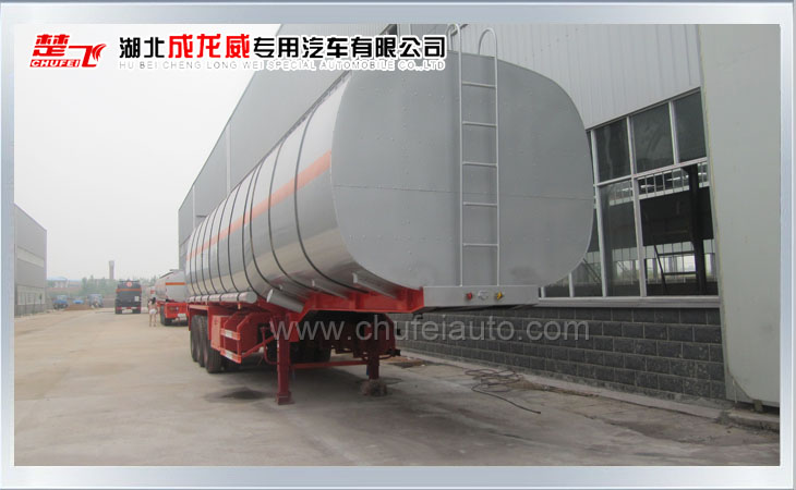 12.5米保溫半掛運(yùn)輸車