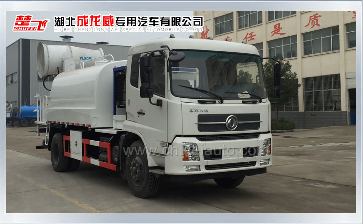 東風(fēng)天錦抑塵車(chē)