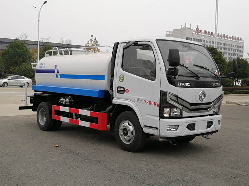 東風(fēng)4-5噸灑水車(chē)（熱銷(xiāo)）