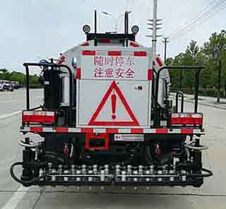 東風大多利卡瀝青灑布車（國六）