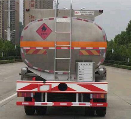 楚飛牌CLQ5254GYY5LZA型鋁合金運(yùn)油車