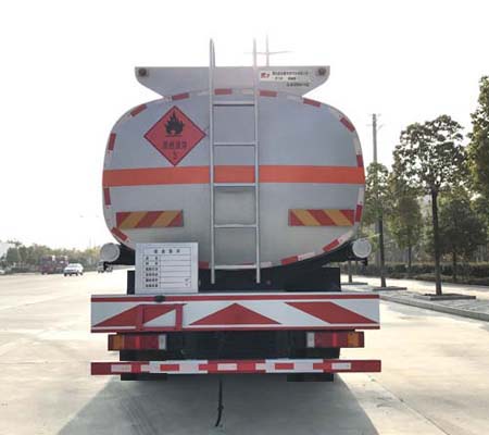 楚飛牌CLQ5250GYY5LZ型運油車