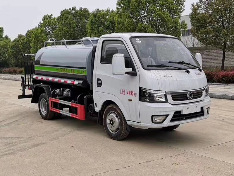 東風(fēng)途逸3噸灑水車