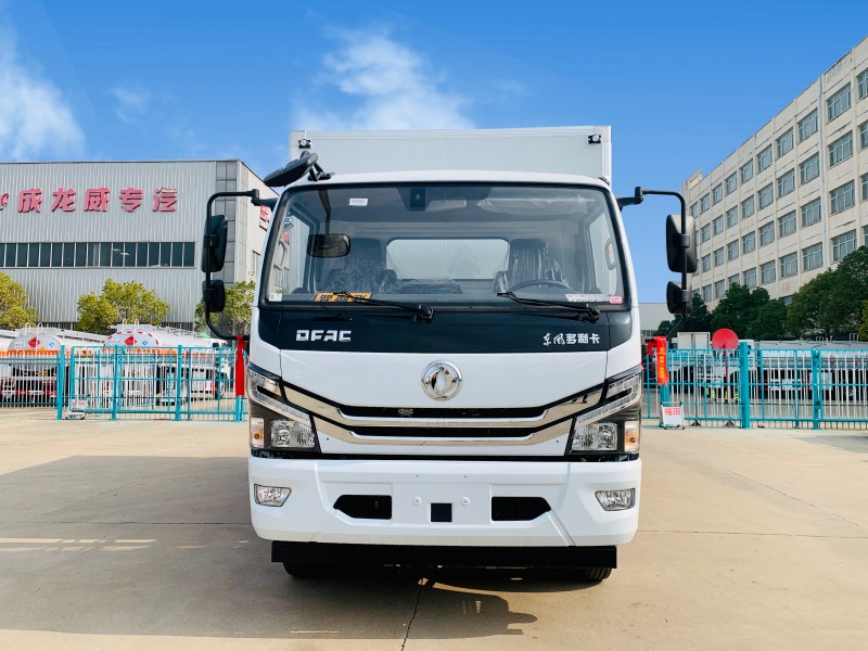 東風(fēng)多利卡4.2米爆破器材運輸車